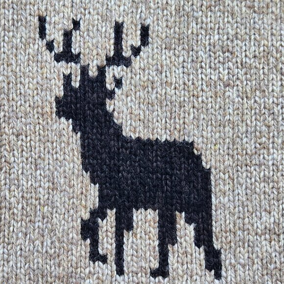 NWOT Beretta Wool Wrap Cape Moose Elk Deer Reindeer - Picture 7 of 12